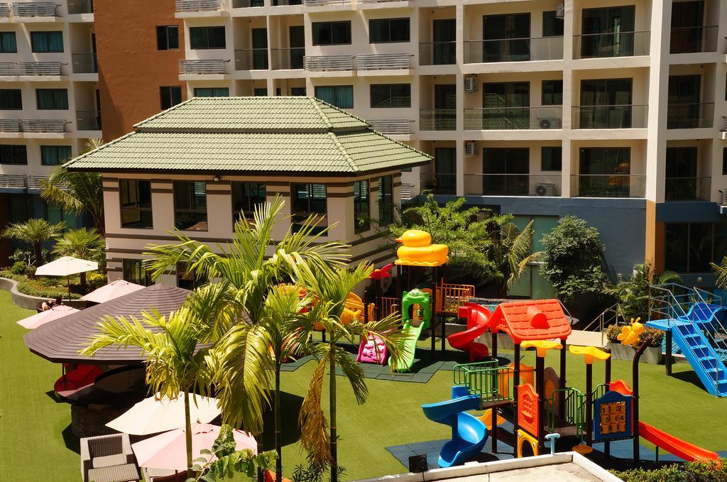 Pool View In Laguna Beach Resort 2 Jomtien Beach Exterior photo